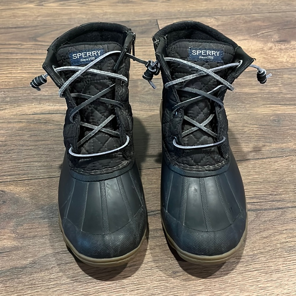 Sperry Duck Boot 6.5 - image 1